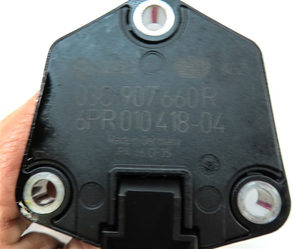 Thumbnail 4: 2013 AUDI Q7 (4L) 3.0L SUPER (CTWB) ENGINE MOTOR OIL FLUID LEVEL SENSOR