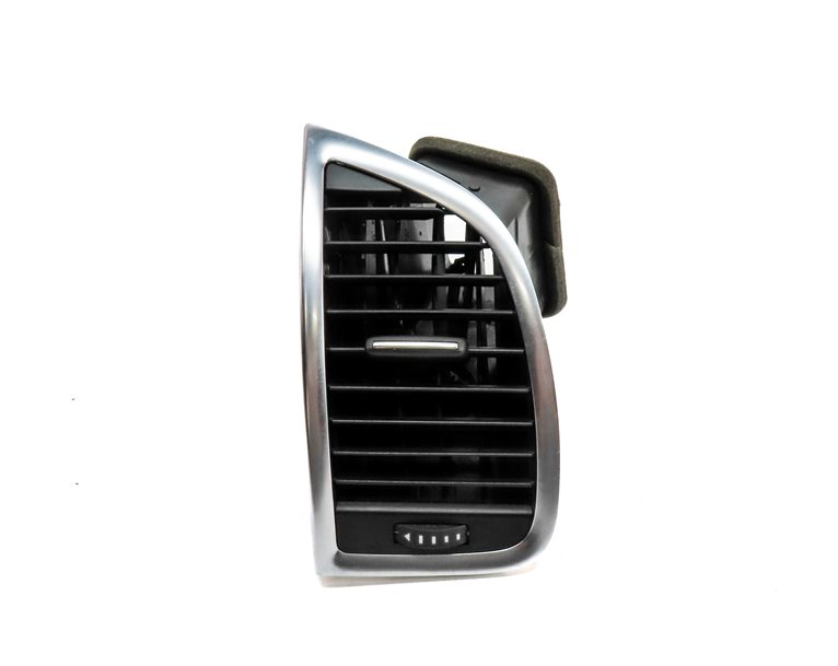 Thumbnail 3: 2013 AUDI Q7 (4L) FRONT LEFT DRIVER DASH HEAT AIR AC HVAC VENT (Black/Silver)