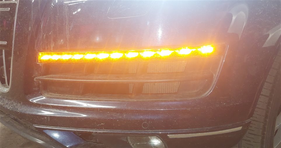 Thumbnail 2: 2010-2015 AUDI Q7 (4L) FRONT LEFT DRIVER TURN SIGNAL MARKER LIGHT LAMP (LED)