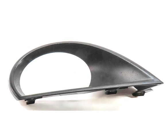 Thumbnail 4: 2013 AUDI Q7 (4L) FRONT LEFT DRIVER LOWER BUMPER FOG LIGHT LAMP TRIM (BLACK)