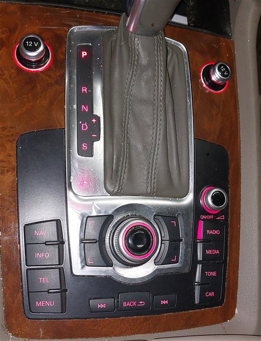 Thumbnail 2: 2012-2015 AUDI Q7 (4L) FRONT CENTER CONSOLE MMI MEDIA NAVIGATION CONTROL SWITCH