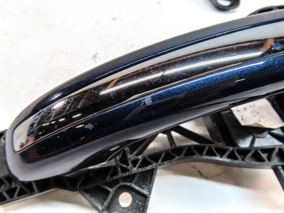 Thumbnail 6: 2007-2015 AUDI Q7 (4L) FRONT LEFT DRIVER KEYLESS ENTRY DOOR HANDLE (Blue)