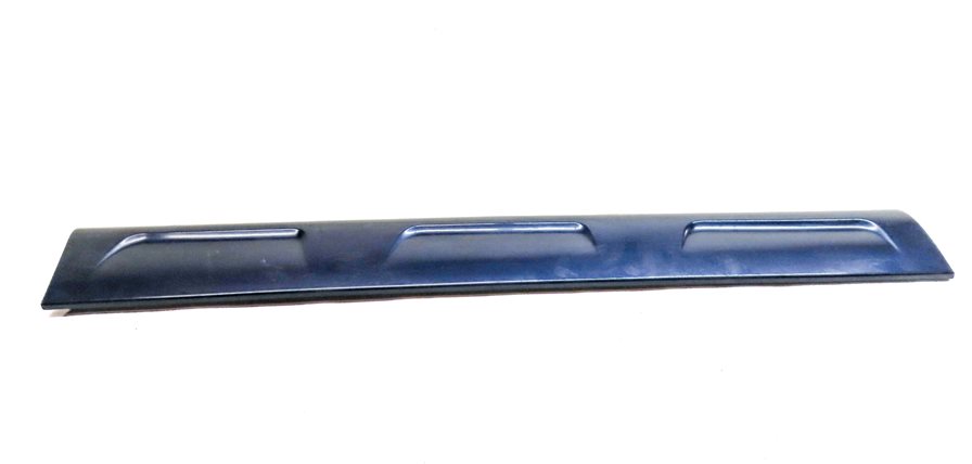 Thumbnail 5: 10-15 AUDI Q7 FRONT LEFT DRIVER LOWER DOOR TRIM MOULDING (w/out SLINE) (Blue)