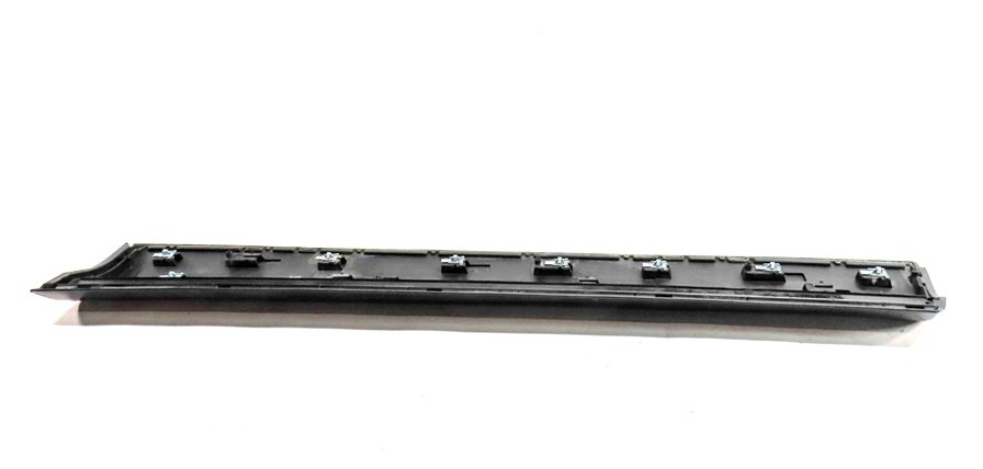 Thumbnail 7: 10-15 AUDI Q7 FRONT LEFT DRIVER LOWER DOOR TRIM MOULDING (w/out SLINE) (Blue)