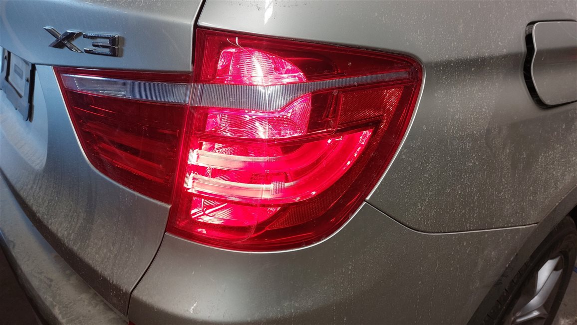 Thumbnail 2: 11-17 BMW X3 (F25) RIGHT PASSENGER OUTER INCANDESCENT TAILLIGHT LAMP (OPT 522)