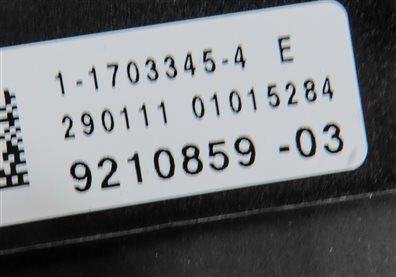 Thumbnail 5: 2011-2012 BMW X3 (F25) REAR TRUNK MOUNT POWER DISTRIBUTION RELAY FUSE BOX