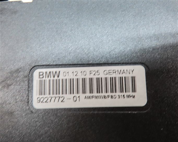 Thumbnail 4: 2011 BMW X3 (F25) RADIO STEREO AUDIO DIVERSITY ANTENNA RECEPTION AMP AMPLIFIER