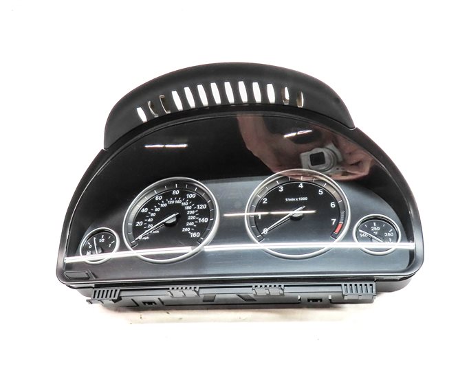 Thumbnail 3: 2011 BMW 528i 535i 550i X3 GT (F10 F07 F25) SPEEDOMETER INSTRUMENT GUAGE (142k)