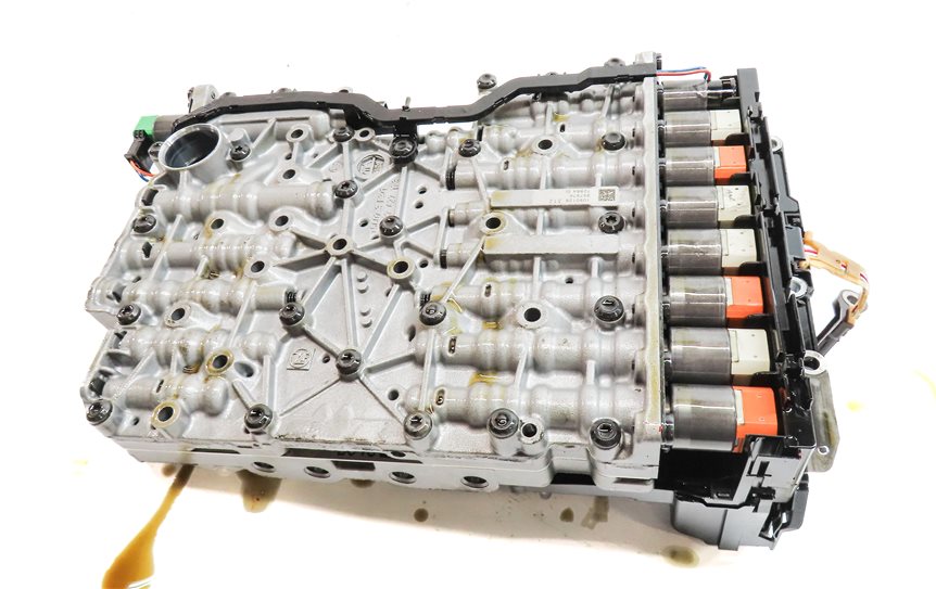 Thumbnail 6: 2011-2014 BMW X3 (F25) 35iX 8HP-45 8 SPEED AUTOMATIC TRANSMISSION VALVE BODY