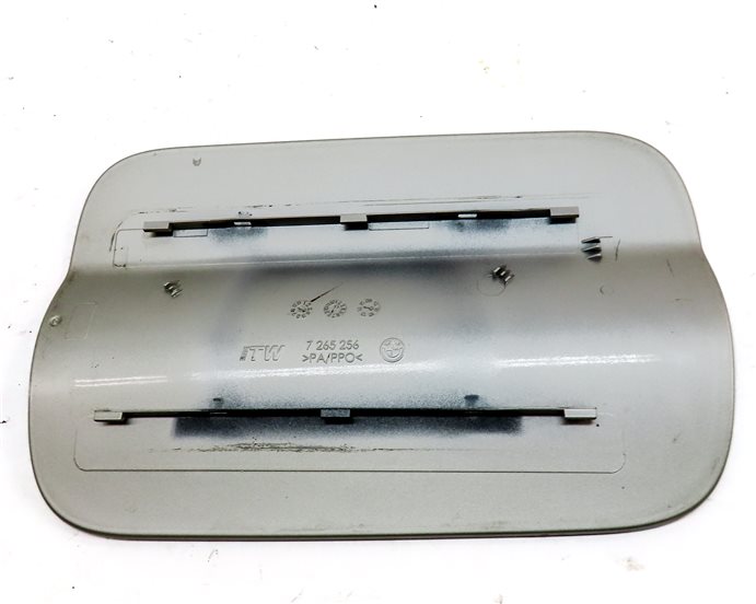 Thumbnail 4: 11-17 BMW X3 (F25) FUEL TANK FILLER DOOR LID TRIM COVER (Silver)