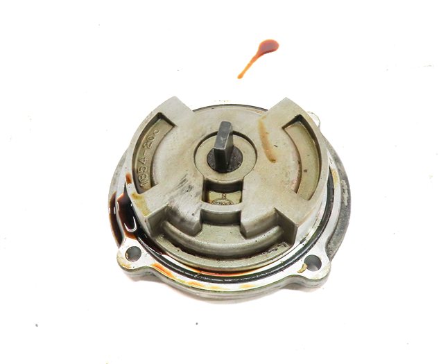 Thumbnail 3: 02 PORSCHE BOXSTER 986 2.7L (M96.22) RIGHT ENGINE OIL SUCTION PUMP RELIEF VALVE