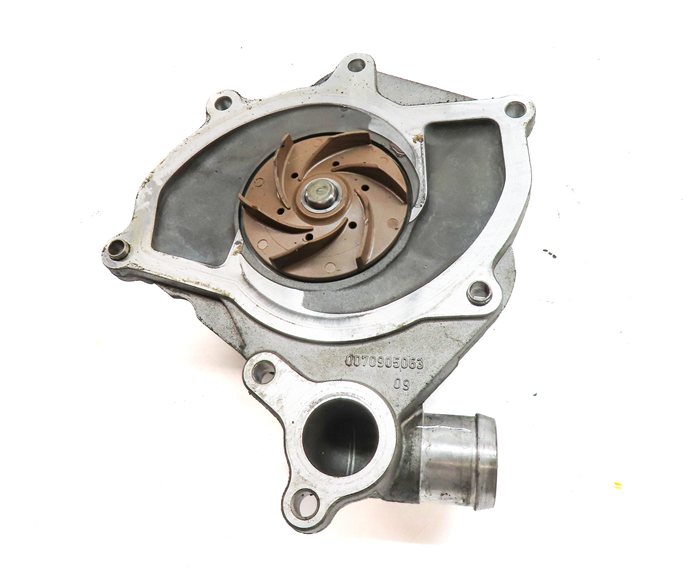 Thumbnail 5: 1999-2004 PORSCHE 911 BOXSTER 2.7L (M96.22) ENGINE MOTOR WATER COOLANT PUMP
