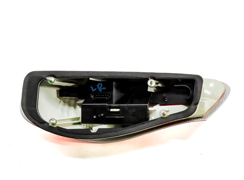 Thumbnail 6: 1997-2002 PORSCHE BOXSTER (986) LEFT DRIVER SIDE TAILLIGHT BRAKE LIGHT STOP LAMP