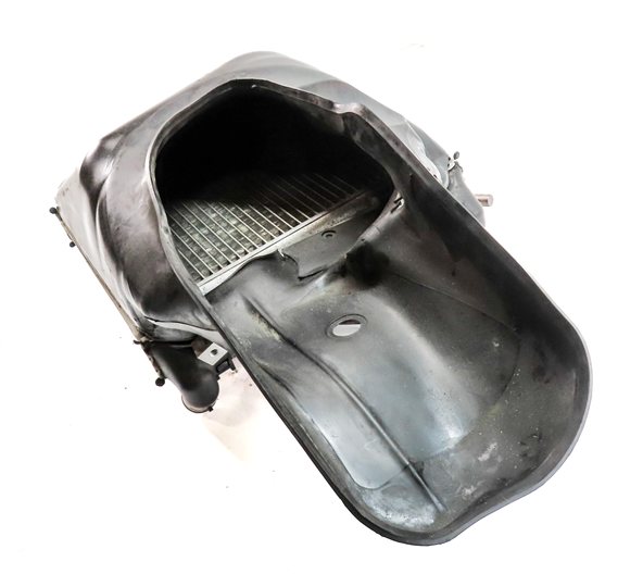 97-05 PORSCHE 911 BOXSTER 986 996 RIGHT RADIATOR COOLANT ASSEMBLY w/FAN & SHROUD