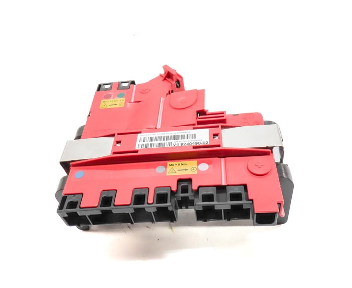 Thumbnail 2: 2012 BMW 528I (F10) 2.0L (N20) ENGINE POSITIVE BATTERY TERMINAL JUNCTION PLATE