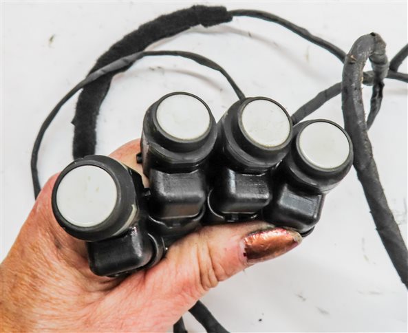 Thumbnail 4: 12 BMW 528I F10 REAR PARK ASSIST PDC DISTANCE CONTROL SENSOR WIRE SET/4 (White)