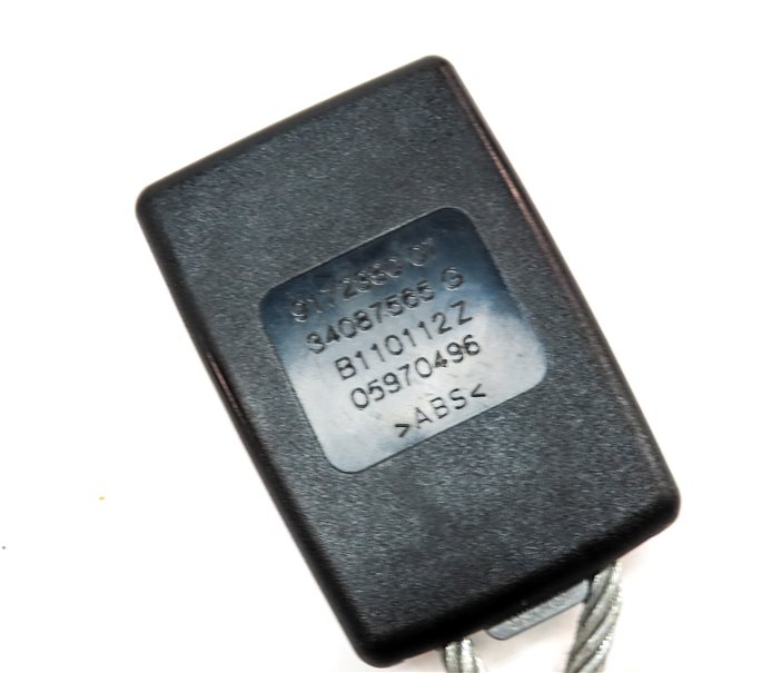 Thumbnail 8: 2012 BMW 528I (F10) REAR LEFT CENTER RIGHT SEATBELT BUCKLE RECEIVER SET/3