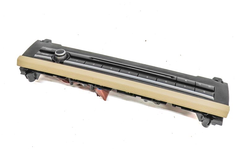 2011-2012 BMW 528i 535i 550i M5 (F10) RADIO STEREO CD CHANGER FACE PLATE CONTROL