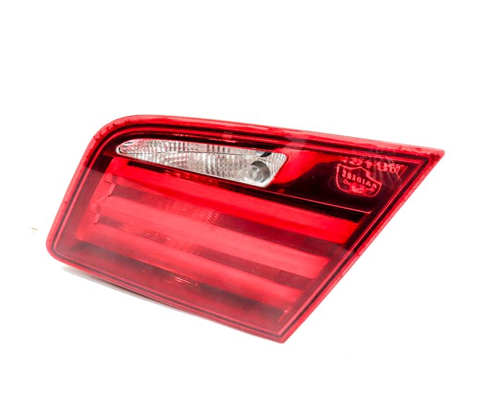 11-13 BMW 528i 535i 550i M5 (F10) RIGHT REAR INNER TRUNK TAILLIGHT LIGHT LAMP