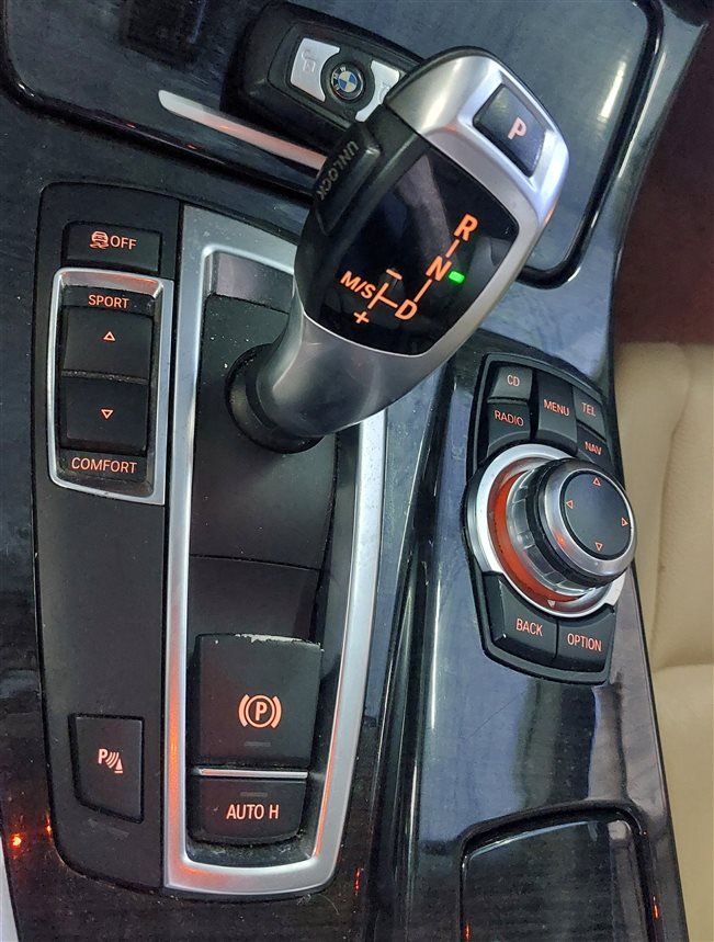 Thumbnail 2: 09-16 BMW 528i 535i 550i 740i 750i 760i (F01 F07 F10) TRANSMISSION GEAR SHIFTER