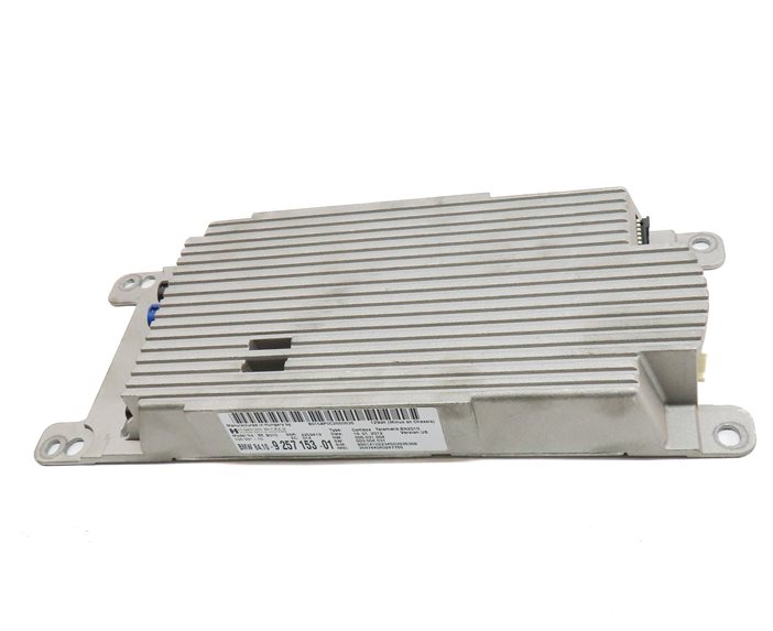 Thumbnail 2: 2012 BMW 528I (F10) BLUETOOTH TELEMATICS COMMUNICATION CONTROL MODULE