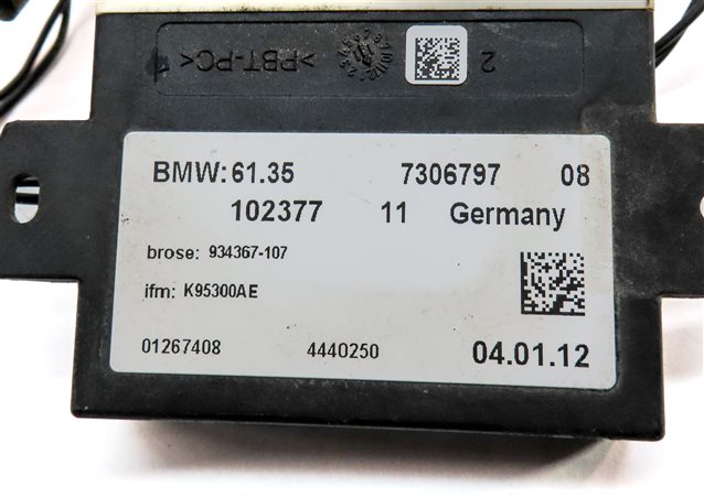 Thumbnail 5: 2012 BMW 528I (F10) REAR TRUNK LID SMART KICK OPENER w/ ANTENNAS