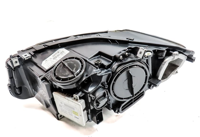 Thumbnail 4: 2011-2013 BMW 528i 535i 550i M5 (F10) RIGHT XENON HID ADAPTIVE HEADLIGHT LAMP
