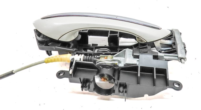 Thumbnail 4: 2009-2018 BMW 5 7 SERIES (F01 F02 F10) REAR RIGHT COMFORT DOOR HANDLE (White)