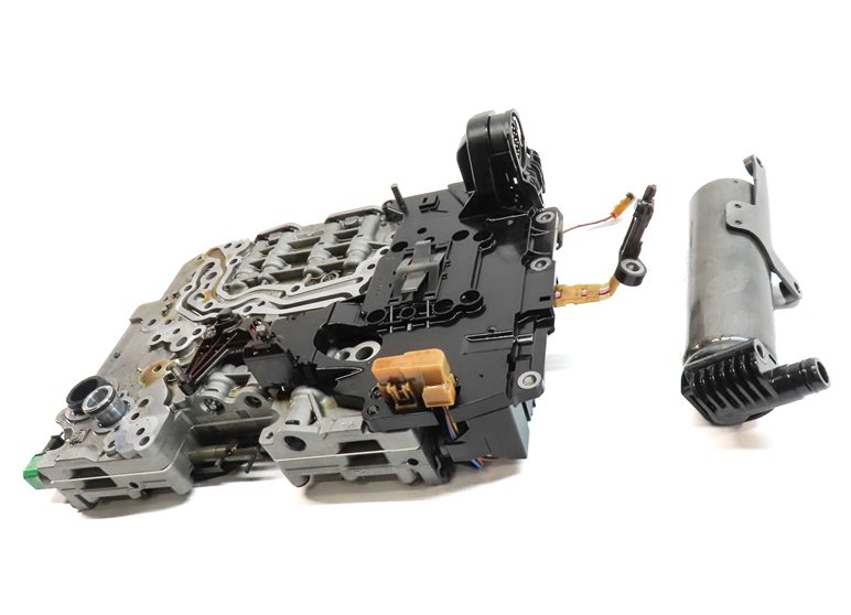 Thumbnail 2: 2012 BMW 328i 528i (F10 F30) 8HP-45 AUTOMATIC TRANSMISSION VALVE BODY w/ TCU