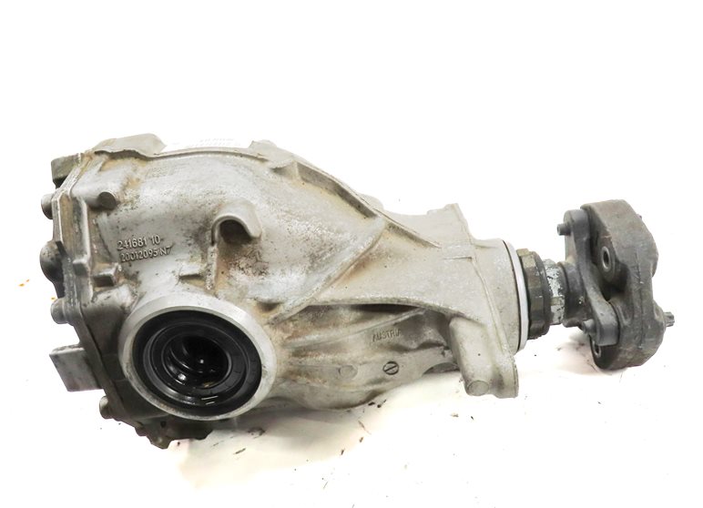 Thumbnail 2: 11-19 BMW 528i 535i 640i (F10 F12) REAR DIFFERENTIAL GEAR CARRIER (3.23 RATIO)