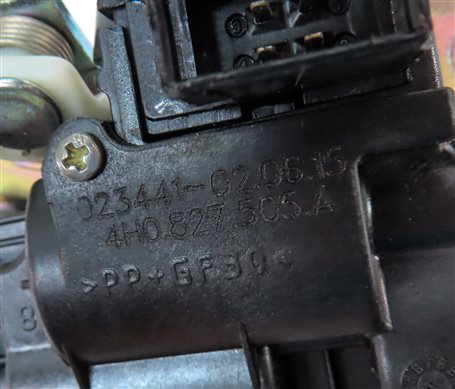 Thumbnail 8: 2016. AUDI A3 (8V) REAR TRUNK LID LOCK LATCH ACTUATOR