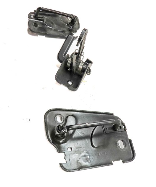 Thumbnail 4: 2016. AUDI A3 (8V) FRONT HOOD LID SAFETY HOOK CATCH LATCH RELEASE HANDLE SET/3