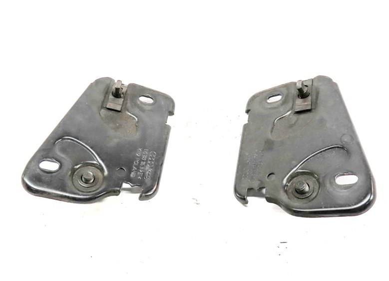 Thumbnail 5: 2016. AUDI A3 (8V) FRONT HOOD LID SAFETY HOOK CATCH LATCH RELEASE HANDLE SET/3