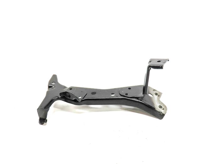 Thumbnail 2: 2016. AUDI A3 (8V) FRONT RIGHT PASSENGER FENDER MOUNT SUPPORT BRACKET
