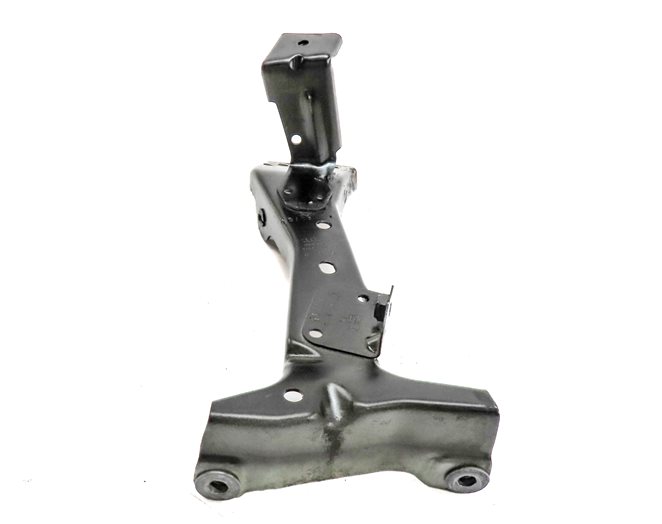 Thumbnail 4: 2016. AUDI A3 (8V) FRONT RIGHT PASSENGER FENDER MOUNT SUPPORT BRACKET