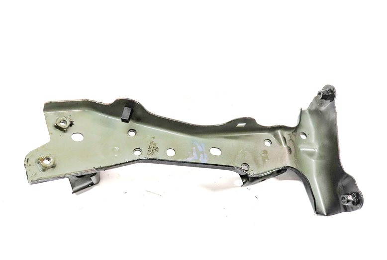 Thumbnail 6: 2016. AUDI A3 (8V) FRONT RIGHT PASSENGER FENDER MOUNT SUPPORT BRACKET