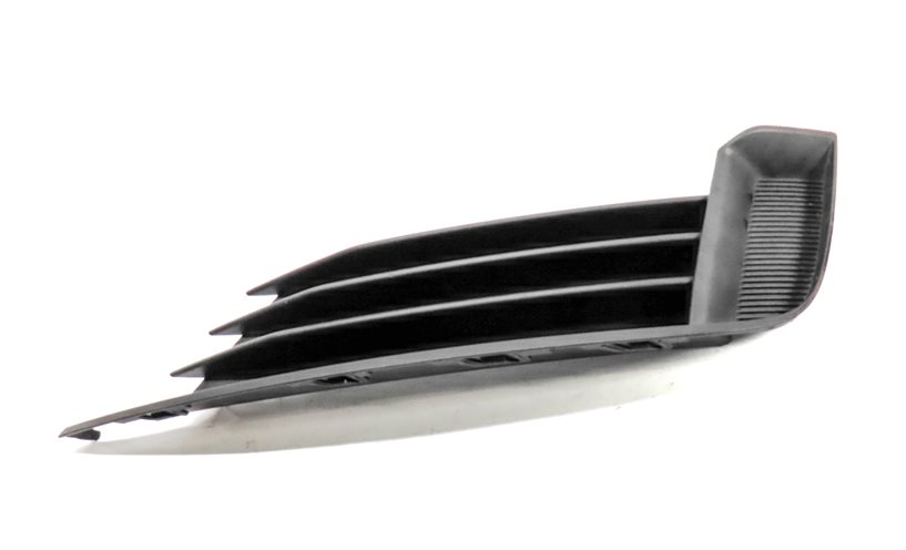 Thumbnail 2: 2016. AUDI A3 (8V) FRONT RIGHT PASSENGER LOWER BUMPER AIR VENT TRIM GRILLE END