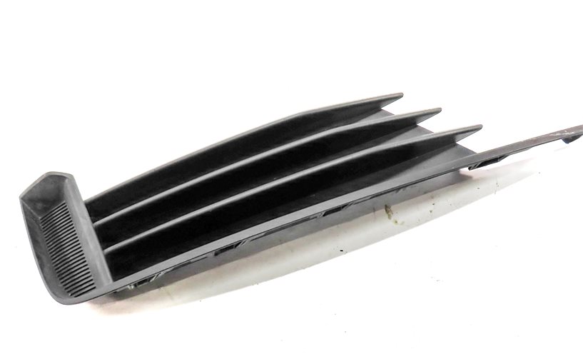 Thumbnail 2: 2016. AUDI A3 (8V) FRONT LEFT DRIVER LOWER BUMPER AIR VENT TRIM GRILLE END