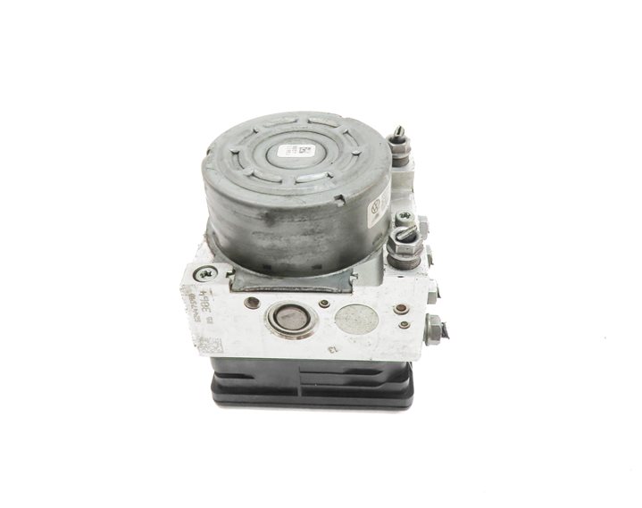 Thumbnail 3: 2015-2016 AUDI A3 (8V) ABS ANTI LOCK BRAKE PUMP w/ MODULE