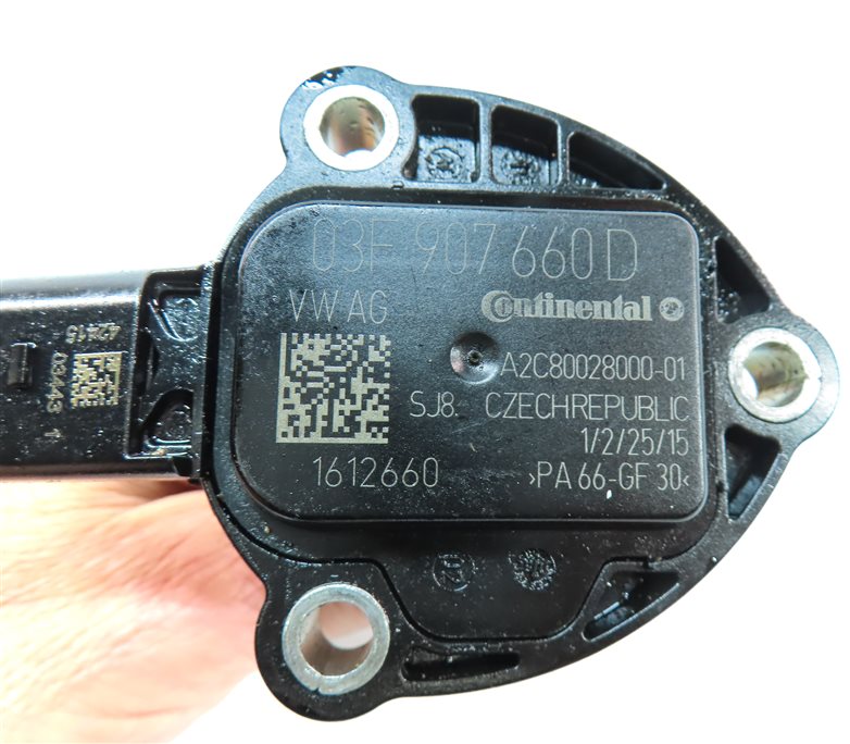 Thumbnail 6: 2016. AUDI A3 (8V) 1.8L (CNSB) ENGINE MOTOR OIL FLUID LEVEL SENSOR MODULE