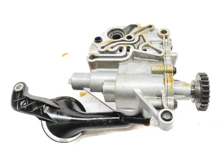 Thumbnail 7: 2016. AUDI A3 (8V) 1.8L (CNSB) ENGINE MOTOR OIL FLUID PUMP w/ PICK UP TUBE