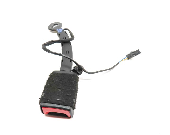 Thumbnail 2: 2015-2018 AUDI A3 S3 RS3 (8V) FRONT LEFT or RIGHT SEAT SEATBELT BUCKLE RECEIVER