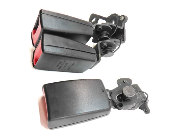 Thumbnail 3: 2016. AUDI A3 (8V) REAR LEFT CENTER RIGHT SEAT SEATBELT BUCKLE RECEIVER SET/3