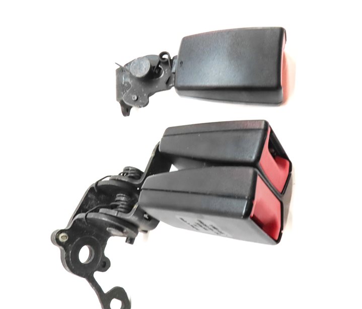 Thumbnail 4: 2016. AUDI A3 (8V) REAR LEFT CENTER RIGHT SEAT SEATBELT BUCKLE RECEIVER SET/3