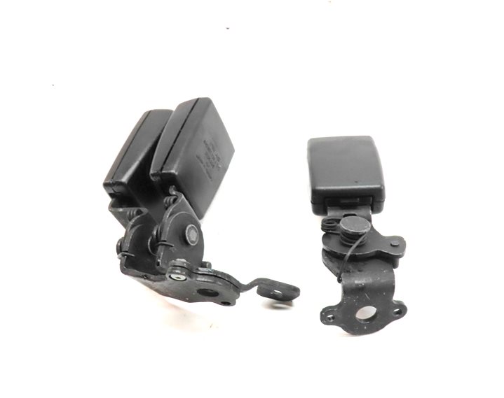 Thumbnail 5: 2016. AUDI A3 (8V) REAR LEFT CENTER RIGHT SEAT SEATBELT BUCKLE RECEIVER SET/3