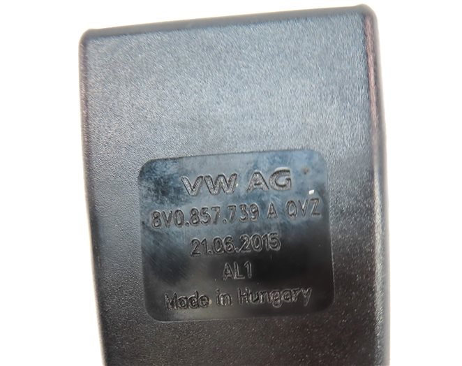 Thumbnail 8: 2016. AUDI A3 (8V) REAR LEFT CENTER RIGHT SEAT SEATBELT BUCKLE RECEIVER SET/3
