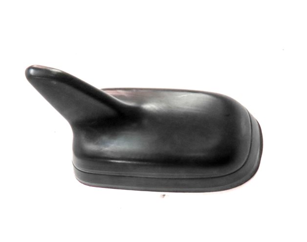 Thumbnail 4: 15-18 AUDI A3 S3 (8V) SEDAN WAGON RADIO STEREO SHARK FIN ANTENNA (Black)