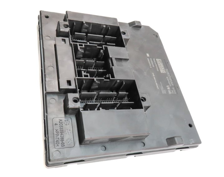 Thumbnail 4: 2016. AUDI A3 (8V) 1.8L (CNSB) ENGINE BODY CONTROL MODULE BCM