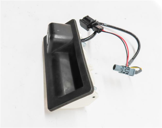 Thumbnail 6: 2015-2019 AUDI A3 S3 RS3 (8V 8Y) REARVIEW REVERSE BACKUP TRUNK CAMERA w/ HANDLE