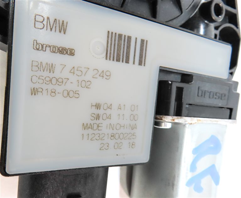 Thumbnail 7: 2018-2021 BMW X3 (G01) FRONT RIGHT PASSENGER DOOR ELECTRIC POWER WINDOW MOTOR